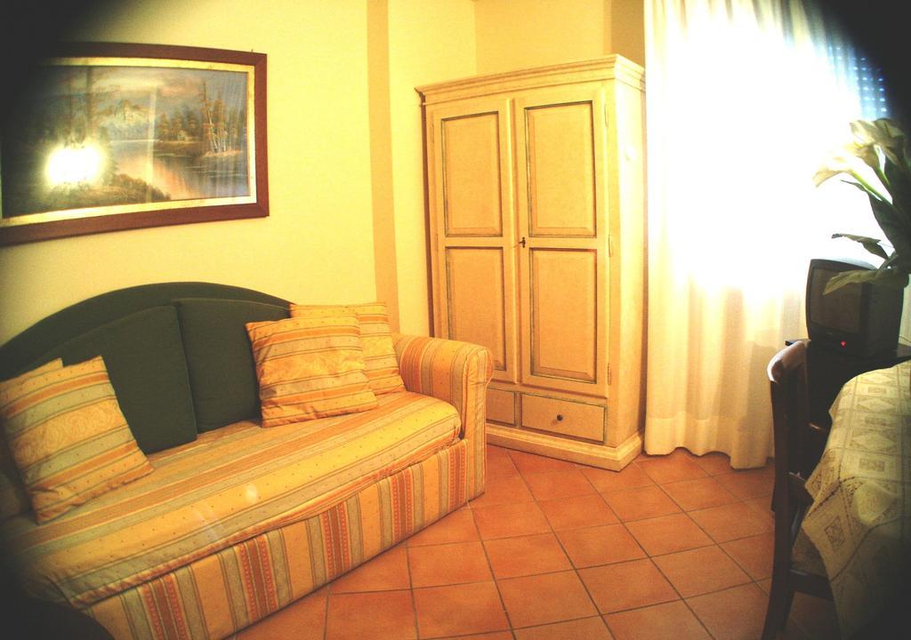 Residence Isola Verde Cisanello Pisa Camera foto